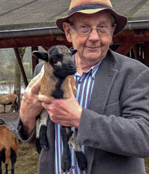 Gasthof Waldeslust 20190322-201903221235425-300x350 Das Team Gasthof Waldeslust 20190322-201903221235425-300x350 Das Team